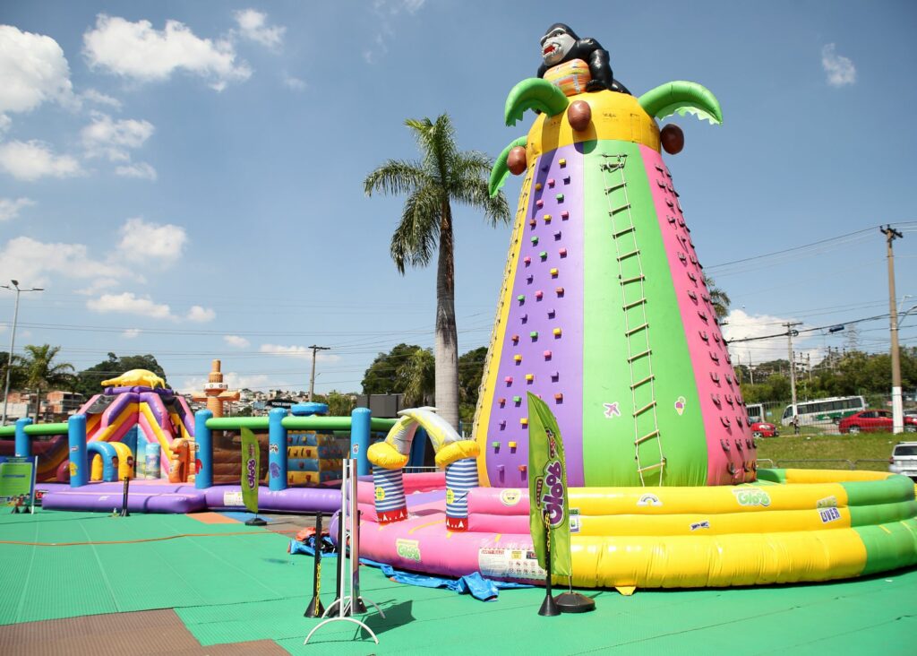 Parque Gloob Super Jump tem promoção para a criançada se divertir durante a semana