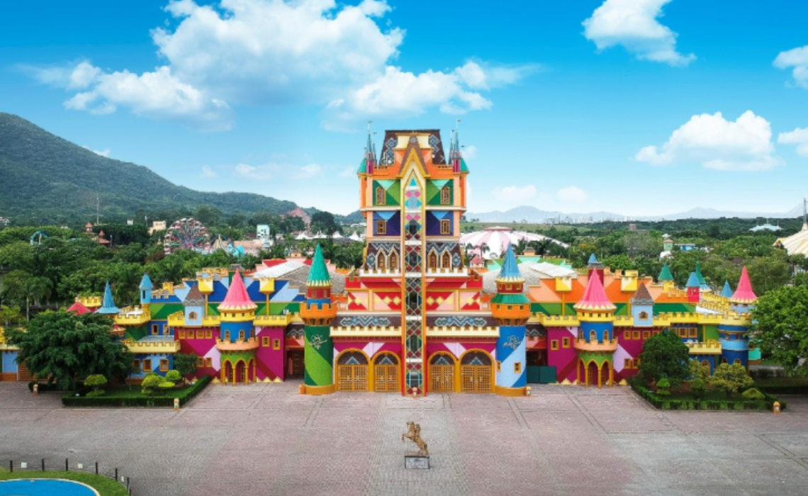 Beto Carrero World, em Penha (SC), que volta a funcionar todos os dias a partir de 10 de outubro